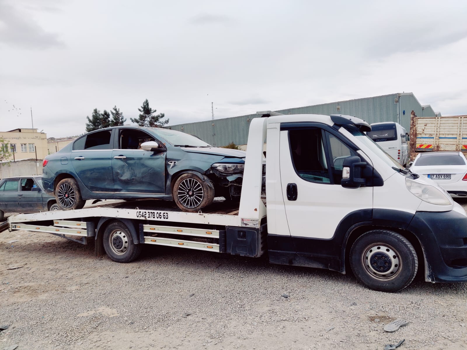 Urfa Oto Kurtarıcı